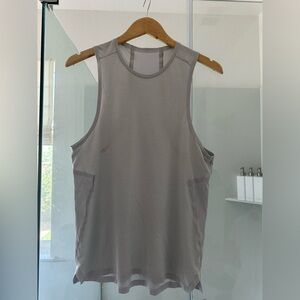 Lululemon Light Gray Sleeveless Athletic Tank Top